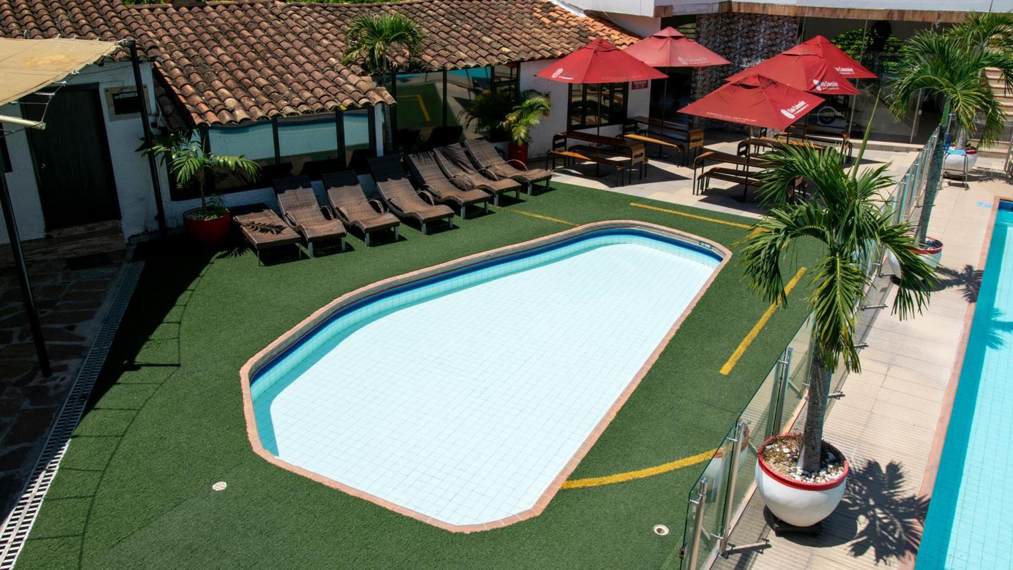 Hotel San Juan Internacional Girón Buitenkant foto